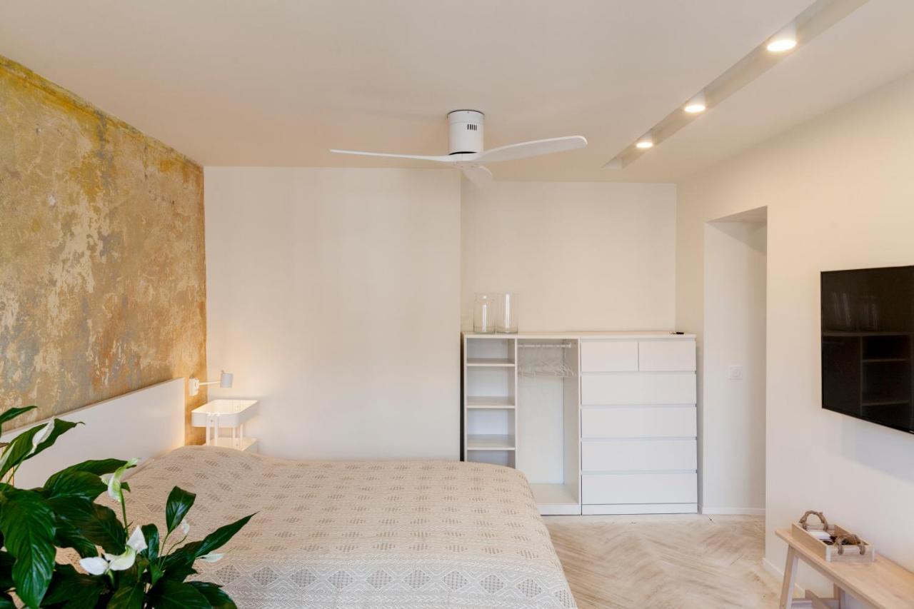 Uni Apartament Łódź Dış mekan fotoğraf